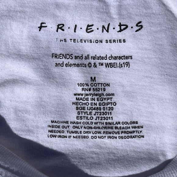 EUC RARE Friends Cast “Class of 2004” with their picture T Shirt Size Medium - Picture 6 of 6